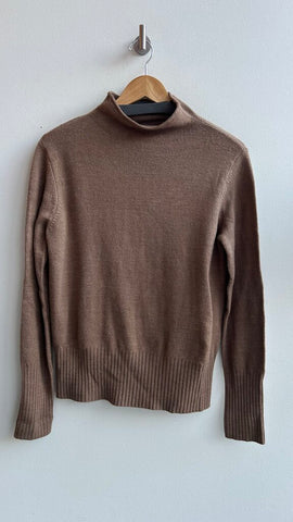 Pre-Owned French Connection Brown Mock Neck- Size X-Large