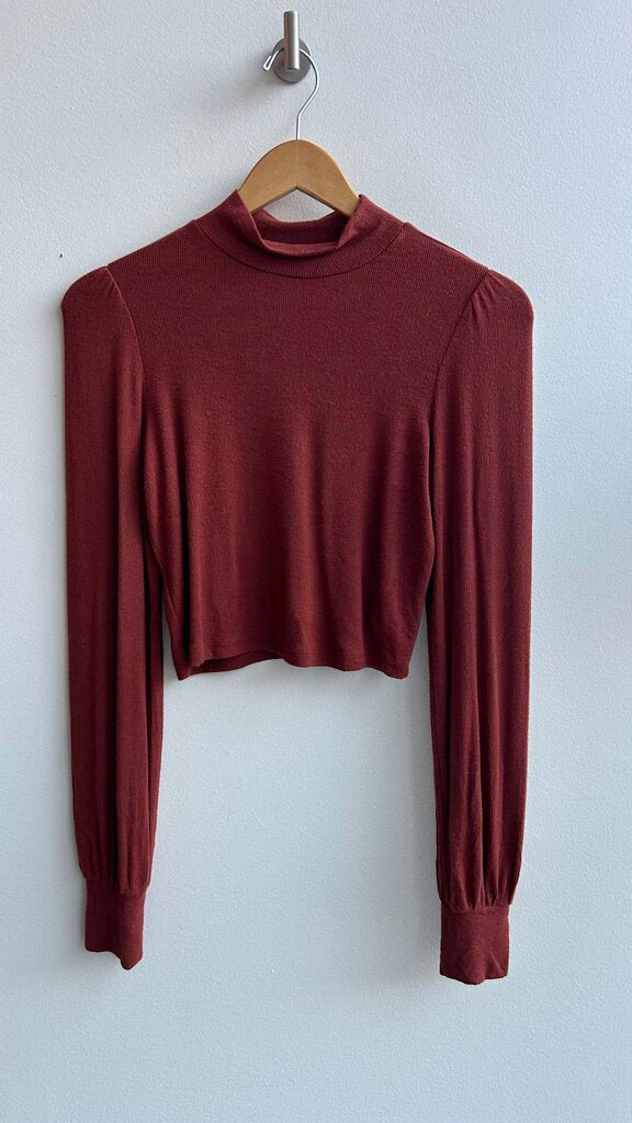 Pre-Owned Wilfred Free Red Mock Neck Cropped Long Sleeve Top- Size X-Small