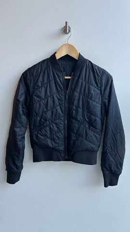 Pre-Owned Lululemon Black Quilted Puffer Bomber Jacket- Size 4