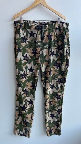 Pre-Owned Charlie B Green/Tan Camo Print Crinkle Joggers- Size X-Large