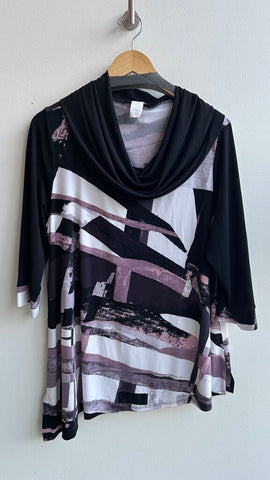 Pre-Owned Pretty Woman Black with Purple Abstract Cowl Neck 1/2 Sleeve Top- Size 1X - Size Small