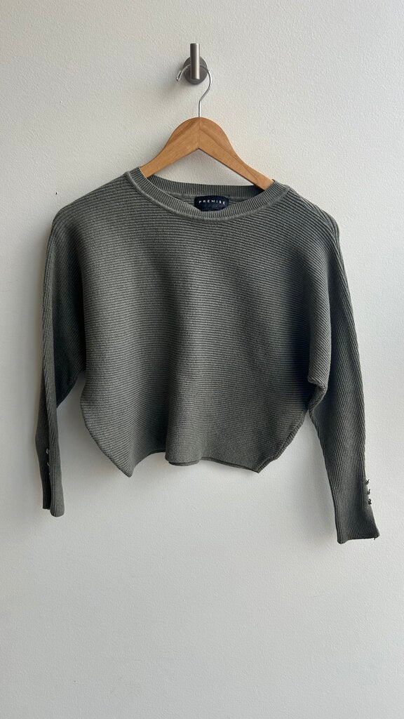 Pre-Owned Premise Green Ribbed Long Sleeve Cropped Sweater- Size Medium