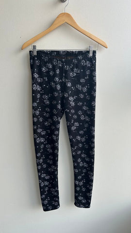 Pre-Owned Just Cozy Black Floral Print Faux Fur Lined Leggings - SIze Medium