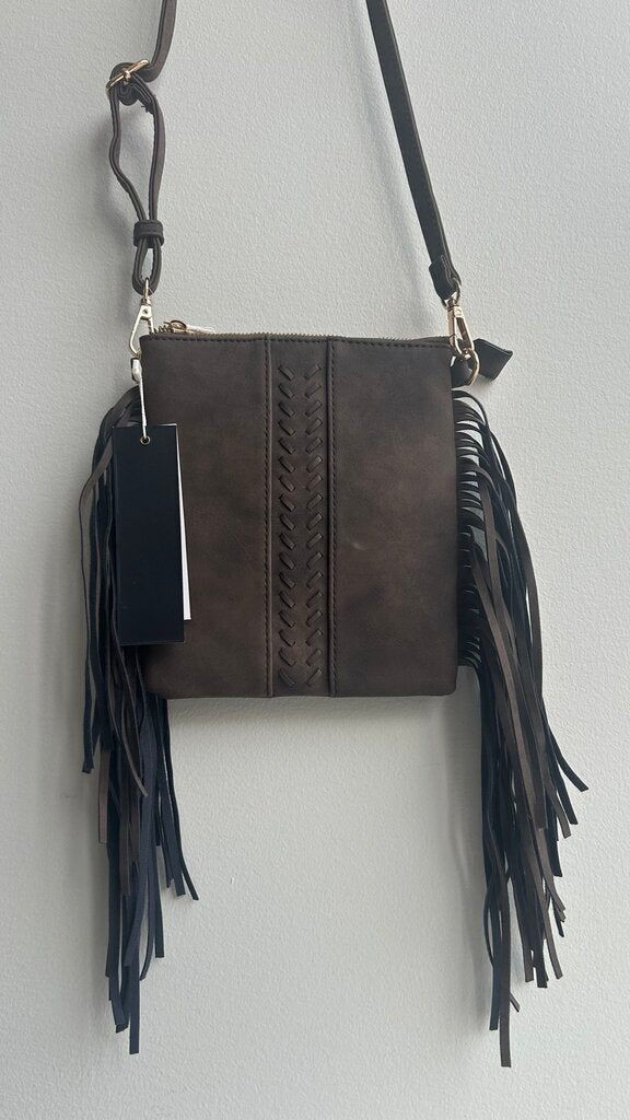 Pre-Owned Isabelle Brown Fringe Crossbody Purse (NWT)