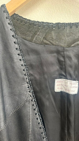 Pre-Owned Vintage Made in Turkey Stitched Leather Open Front Jacket - Size M/L (Estiamted)