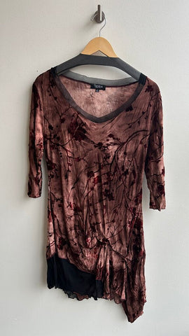 Pre-Owned Papillon Pink with Red Floral Print 1/2 Sleeve Tunic- Size Small