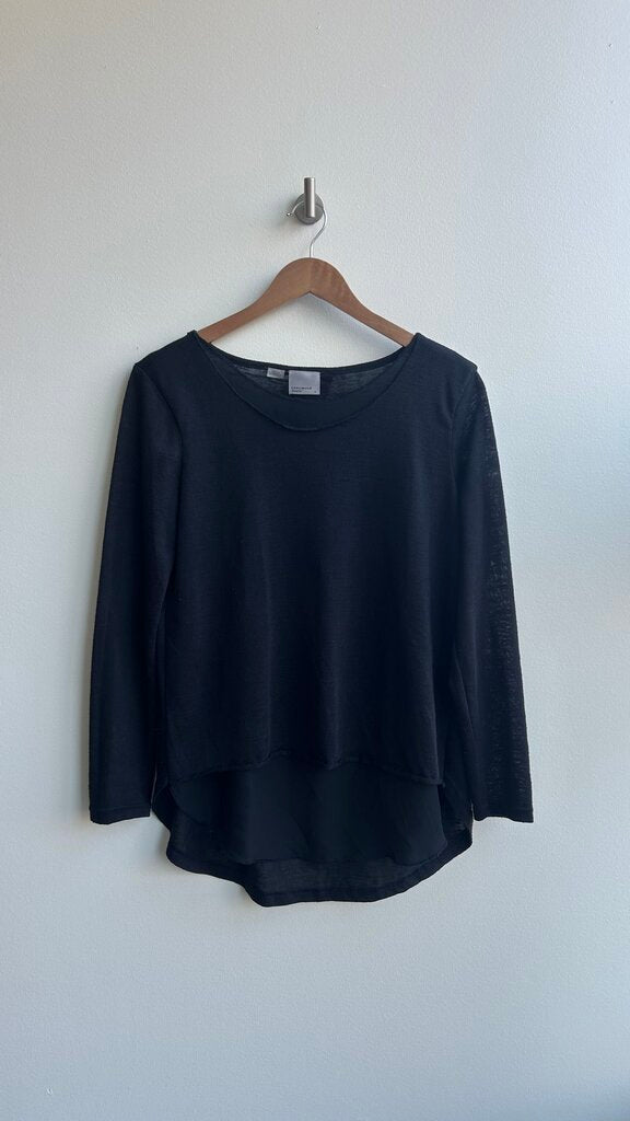 Pre-Owned Vero Moda Black Knit Mesh Under Layer Long Sleeve Top- Size Medium