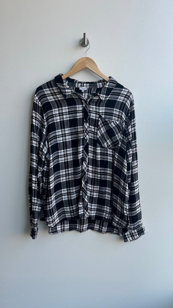 Pre-Owned Kismet Black Plaid Long Sleeve Flannel Shirt - Size XXL