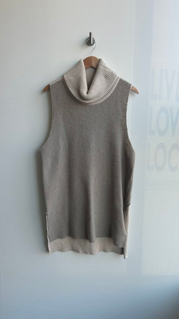 Pre-Owned Sharon Young Beige Sleeveless Turtleneck Wool Front Knit Dress- Size Small