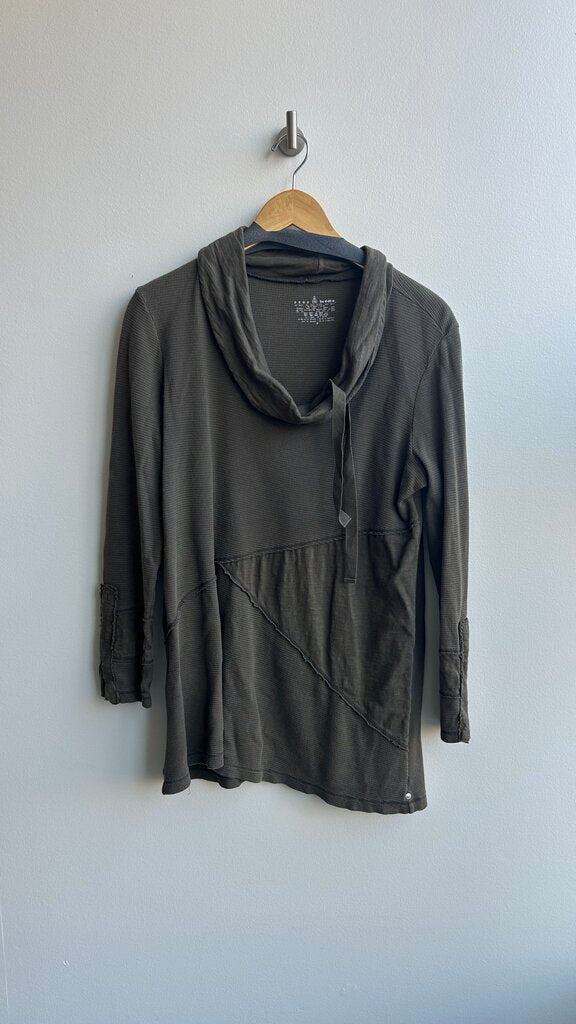 Pre-Owned Neon Buddha Green Waffle Print Cowl Neck Patchwork Sweater- Size Medium