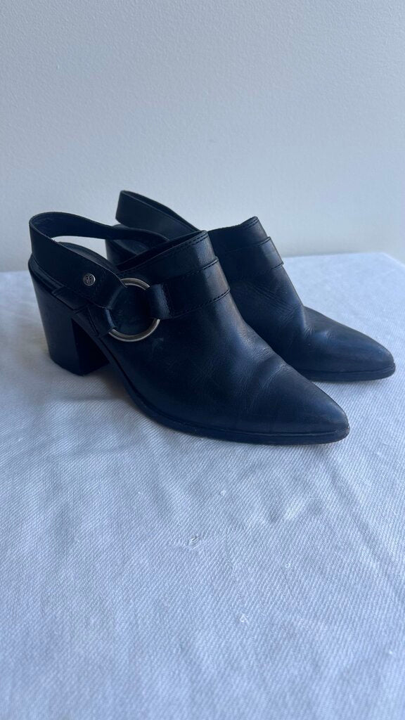 Pre-Owned Frye Black Block Heel Pointed Toe Sling Back Strap Shoe- Size 8.5