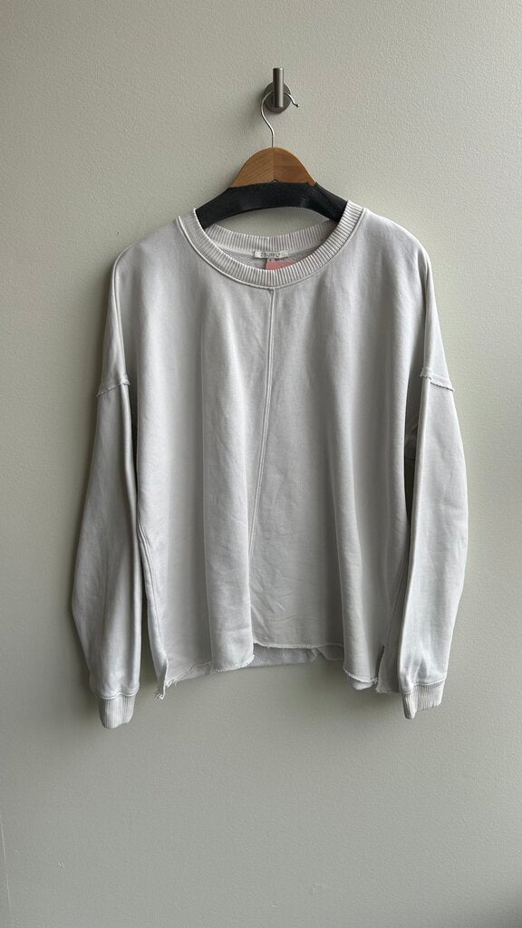 Pre-Owned Z Supply Beige Crewneck Sweater with Raw Hem - Size Small