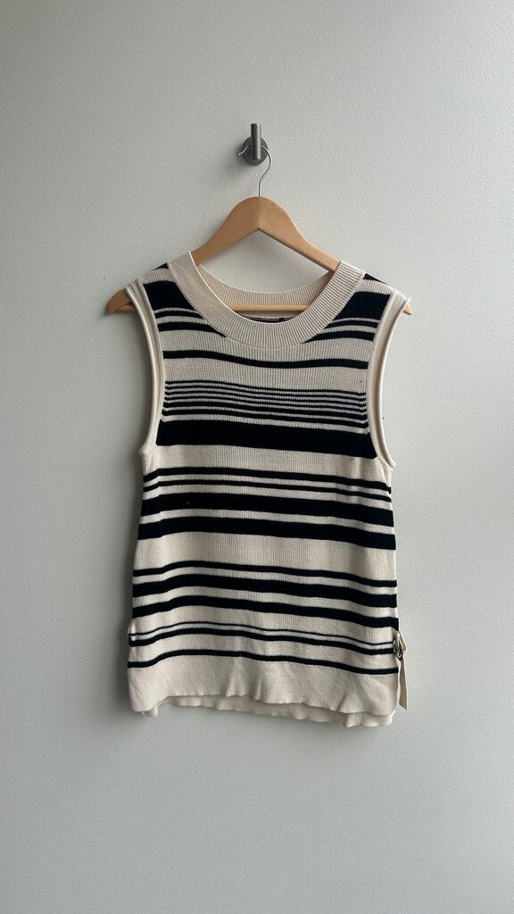 Pre-Owned Charlie B Cream/Black Striped Knit Vest- Size Medium (Estimated)