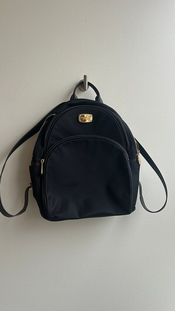 Pre-Owned Michael Kors Black Nylon Gold Zip Back Pack