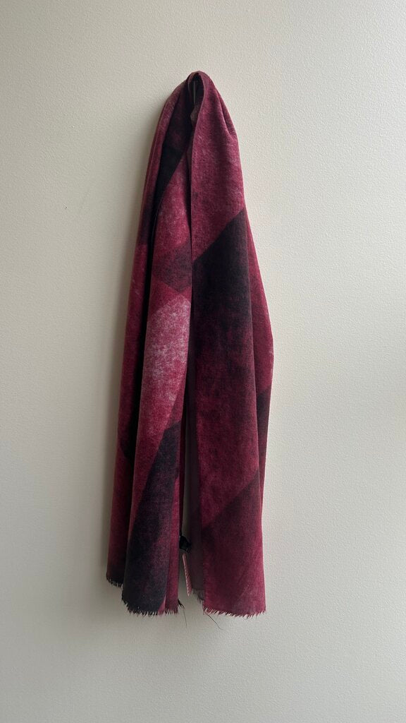 Pre-Owned Tom & Eva Red Printed Blanket Scarf