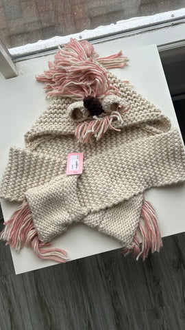 Pre-Owned White with Pink Fringe Unicorn Hat/Scarf Mix