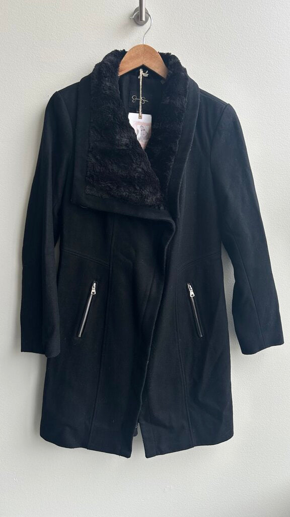 Pre-Owned Jessica Simpson Black Zip Up Coat (NWT)- Size Medium