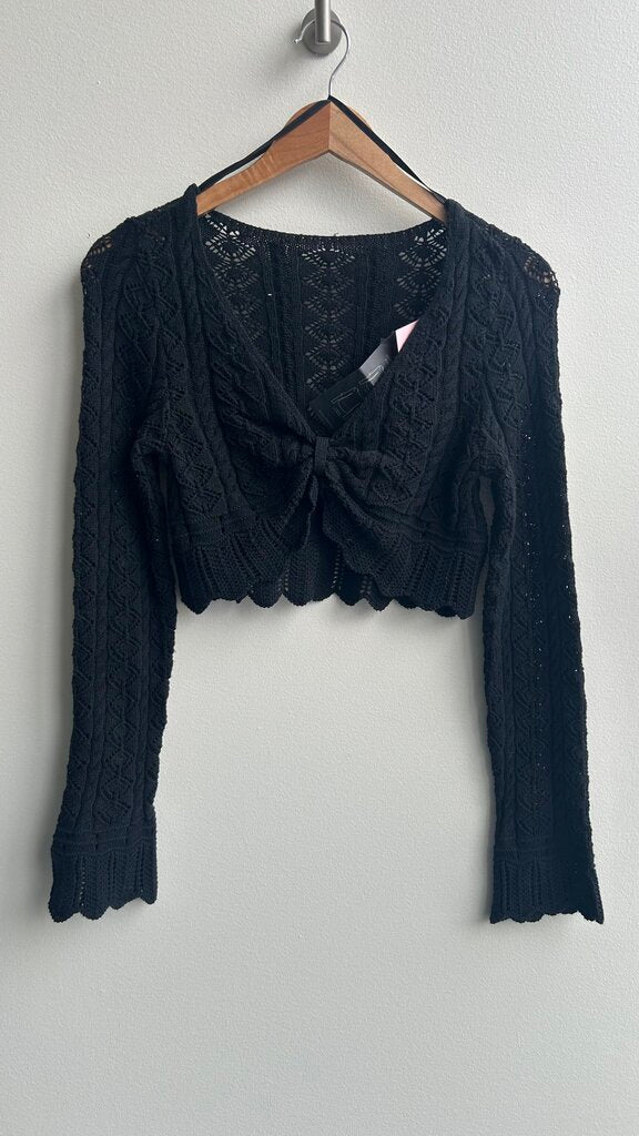 Pre-Owned Only Black Crochet Cropped Long Sleeve Sweater (NWT)- Size Small
