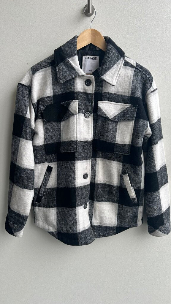 Pre-Owned Garage Black/White Lined Button Up Shacket- Size X-Small