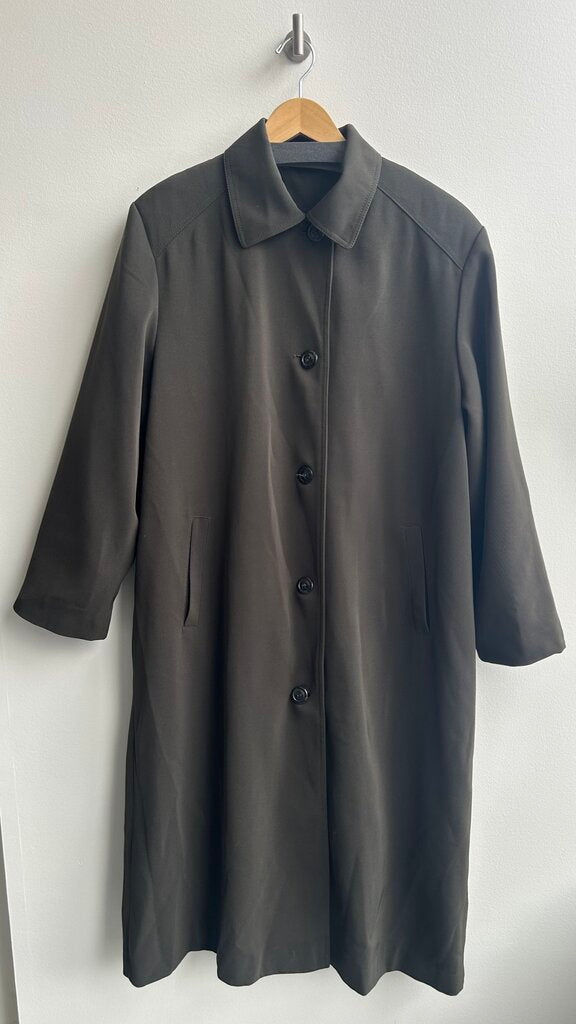 Pre-Owned Sequence VI Petites Green Full Length Coat- Size 15/16