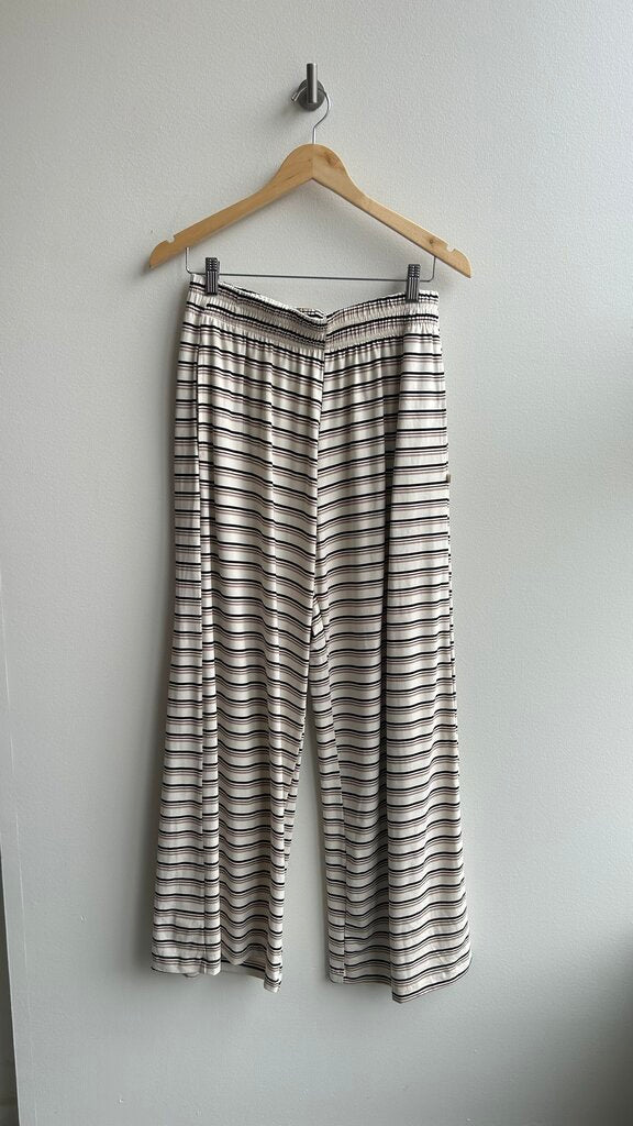 Pre-Owned Jax + Lennon Milk & Honey Striped Wide Leg Pants (NWT)- Size Medium