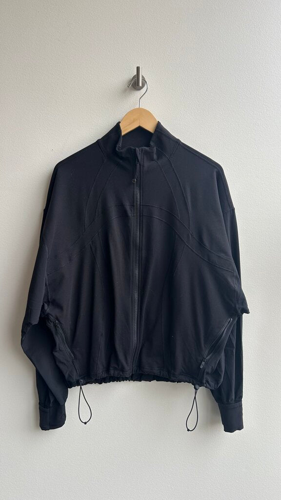 Pre-Owned Lululemon Black Drawstring Zinch Waist Zip Up Sweater- Size 8
