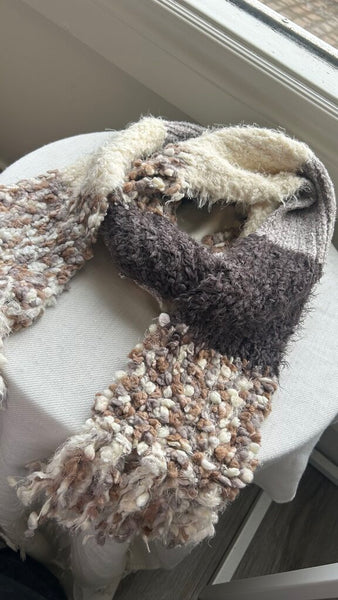 Pre-Owned White/Purple Patchwork Scarf