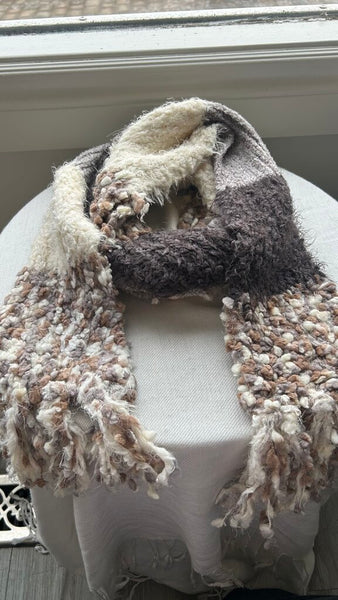 Pre-Owned White/Purple Patchwork Scarf