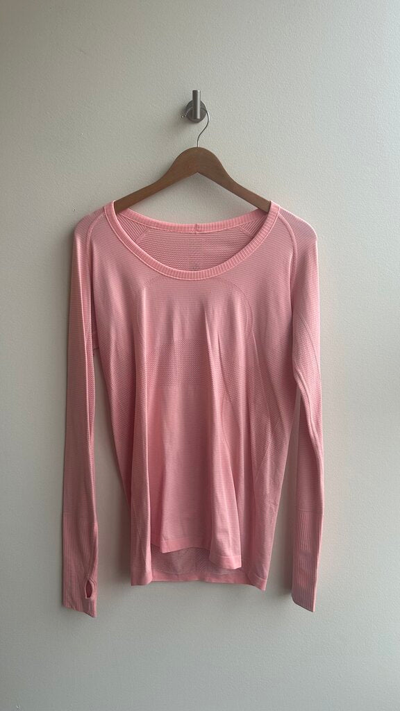 Pre-Owned Lululemon Pink Thumb Hole Long Sleeve Thick Top- Size Large (Estimated)