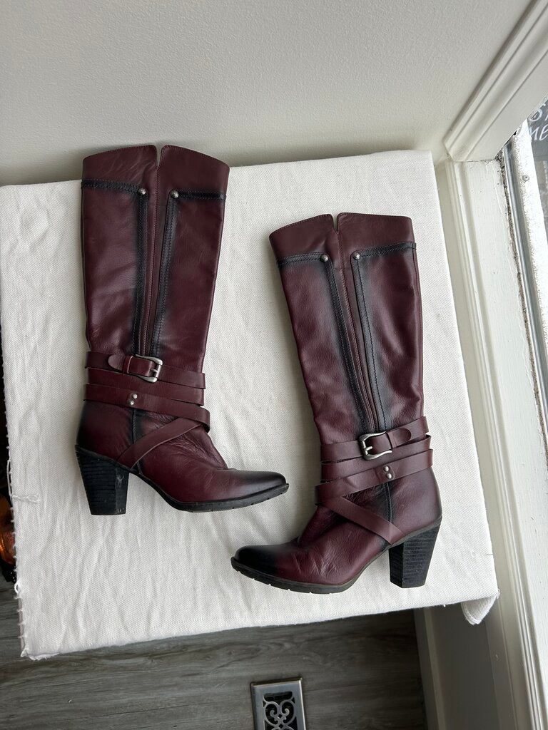 Pre-Owned Blondo Burgundy Heeled Side Zip Calf High Leather Boot- Size 7