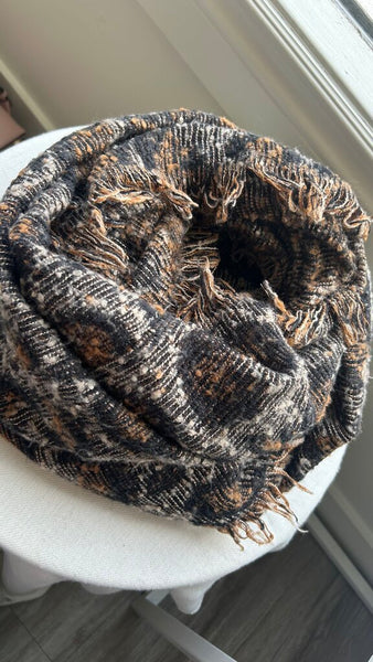 Pre-Owned Brown Leopard Print Fringe Trim Infinity Scarf