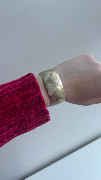 Pre-Owned Gold Etched Cuff Bracelet