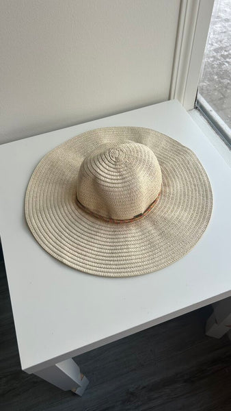 Pre-Owned Roxy Natural/Gold Floppy Sun Hat - Size S/M