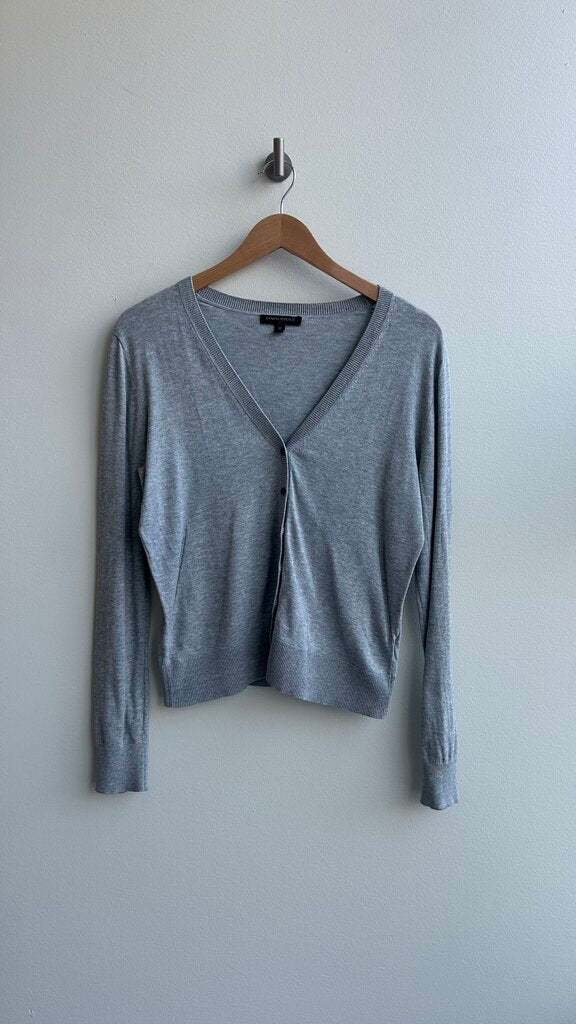 Consignment - Sweaters – Cranberry Collective Boutique
