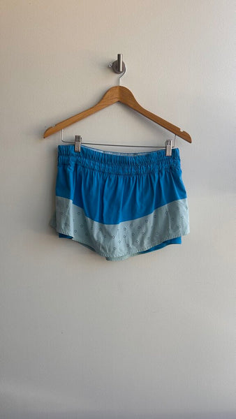Pre-Owned Lululemon Blue Two-Tone Floral Punch Cut Skort - Size 8