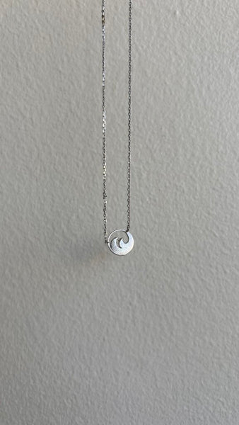 Pre-Owned Pura Vida Silver Wave Pendant Slim Chain Necklace