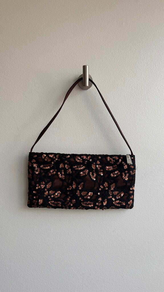 Consignment Handbags – Cranberry Collective Boutique
