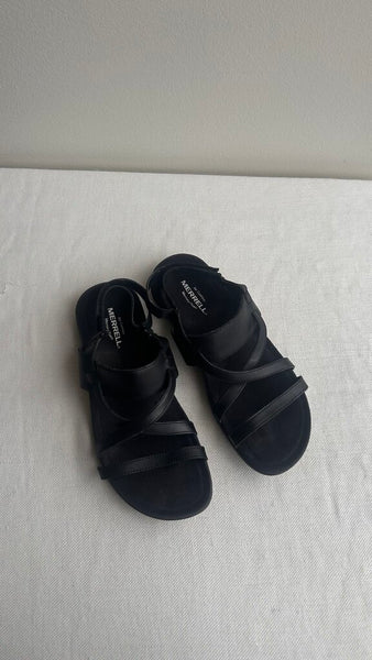 Pre-Owneed Sorel Black Wavy Sole Slingback Strap Sandal- Size 7.5