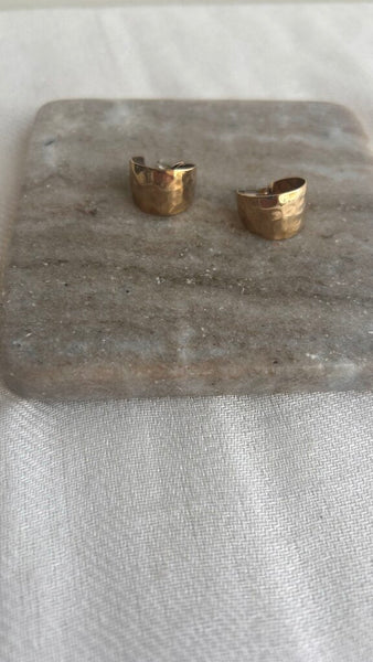 Pre-Owned Hammered Gold C-Shape Earrings