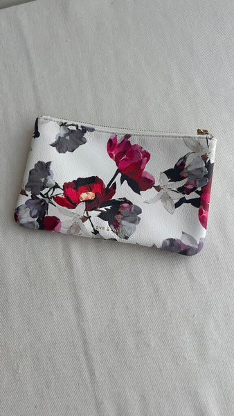 Pre-Owned Love & Lore White Floral Print Make Up Pouch