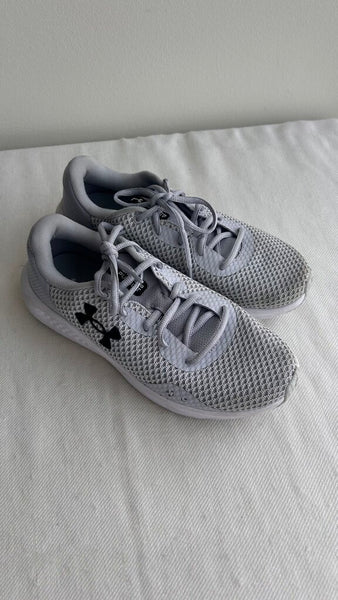 Pre-Owned Under Armour Grey Lace Up Mesh Runners- Size 6.5
