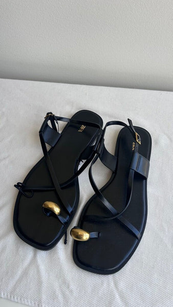 Pre-Owned Zara Black Toe Gold Charm Cross Top Ankle Sandal- Size 40