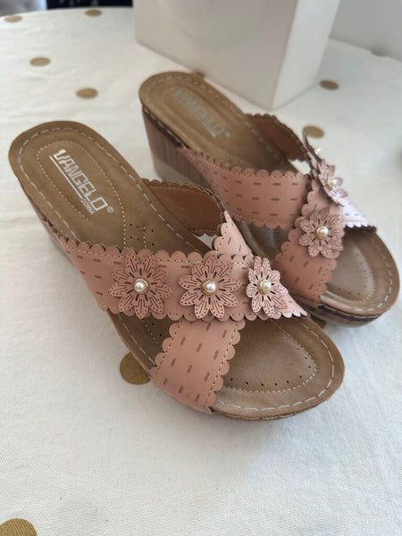 Pre-Owned Vangelo Brown/Pink Floral and Pearl Straps Chunky Heel Sandal- Size 38