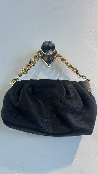 Pre-Owned Aimee Kestenberg Black Snap Closure Chunky Gold Short Strap