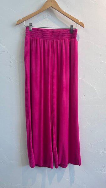 Pre-Owned Jackson Rowe Fuchsia Pink Ribbed Wide Leg Knit Pant - Size Medium