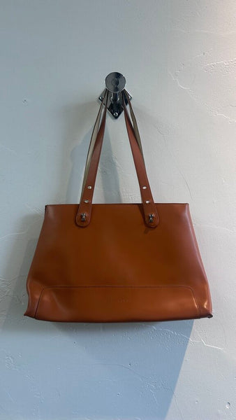 Pre-Owned Lamarthe Paris Cognac Leather Adjustable Straps & Extra Straps with Leather Decals Shoulder Bag
