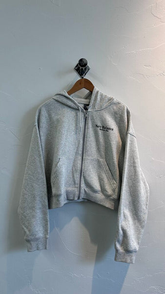 Pre-Owned New Balance Light Grey Logo Cropped Hoodie- Size Large