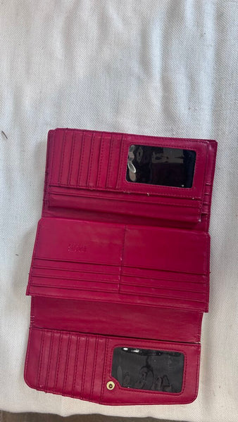 Pre-Owned Roots Red Foldover Multi Compartment Wallet