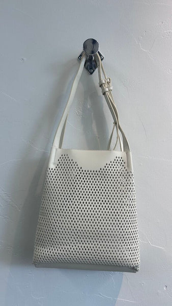 Pre-Owned Pixie Mood Off-White Punch Cut Adjustable Double Strap Tote