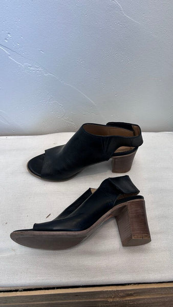 Pre-Owned Bueno Black Slingback Peep Toe Block Heel - Size 39